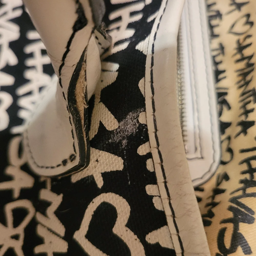Samantha Thavasa Canvas Graffiti Tote EUC Modern Goth‎ Punk